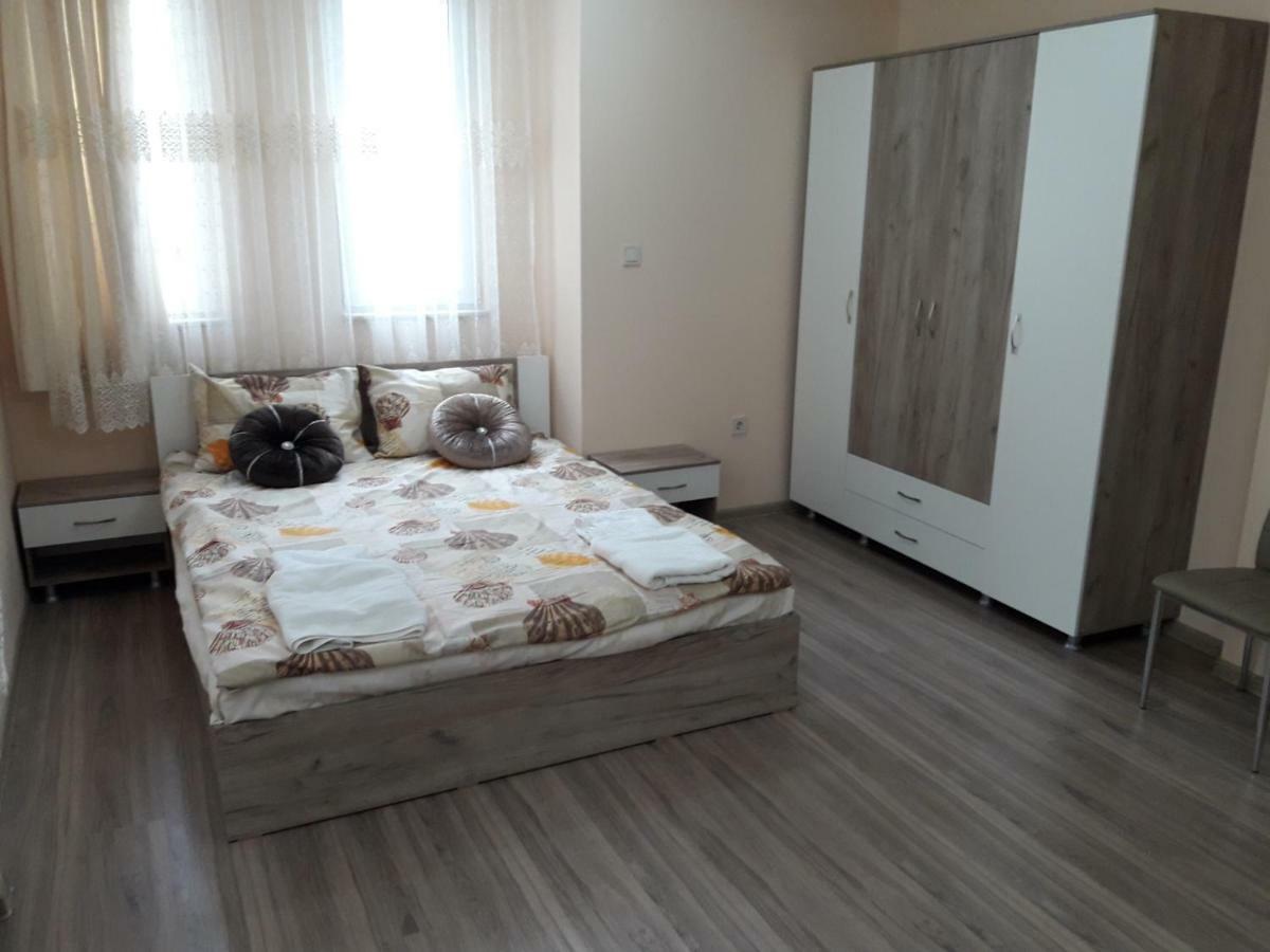 Apart Magic Kurdzhali Luaran gambar